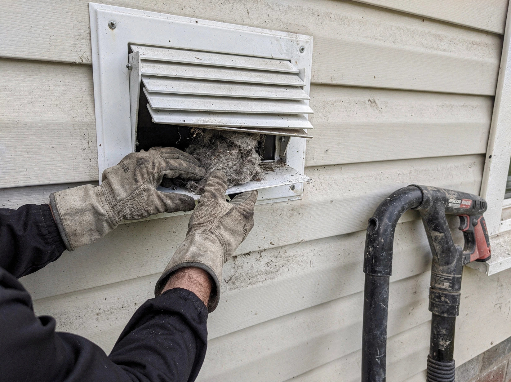 Exhaust Vent Cleaning service in Lake Forest, CA
